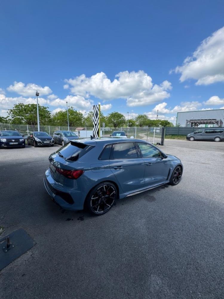AUDI RS3