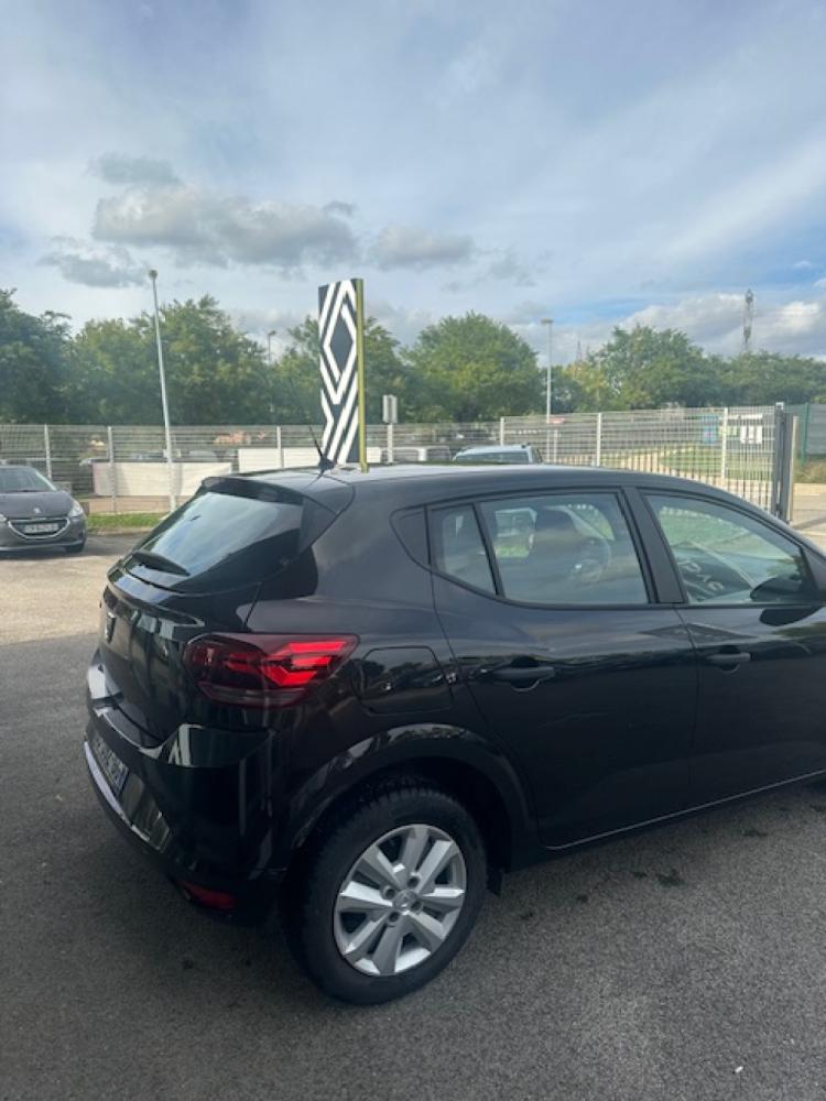 DACIA SANDERO